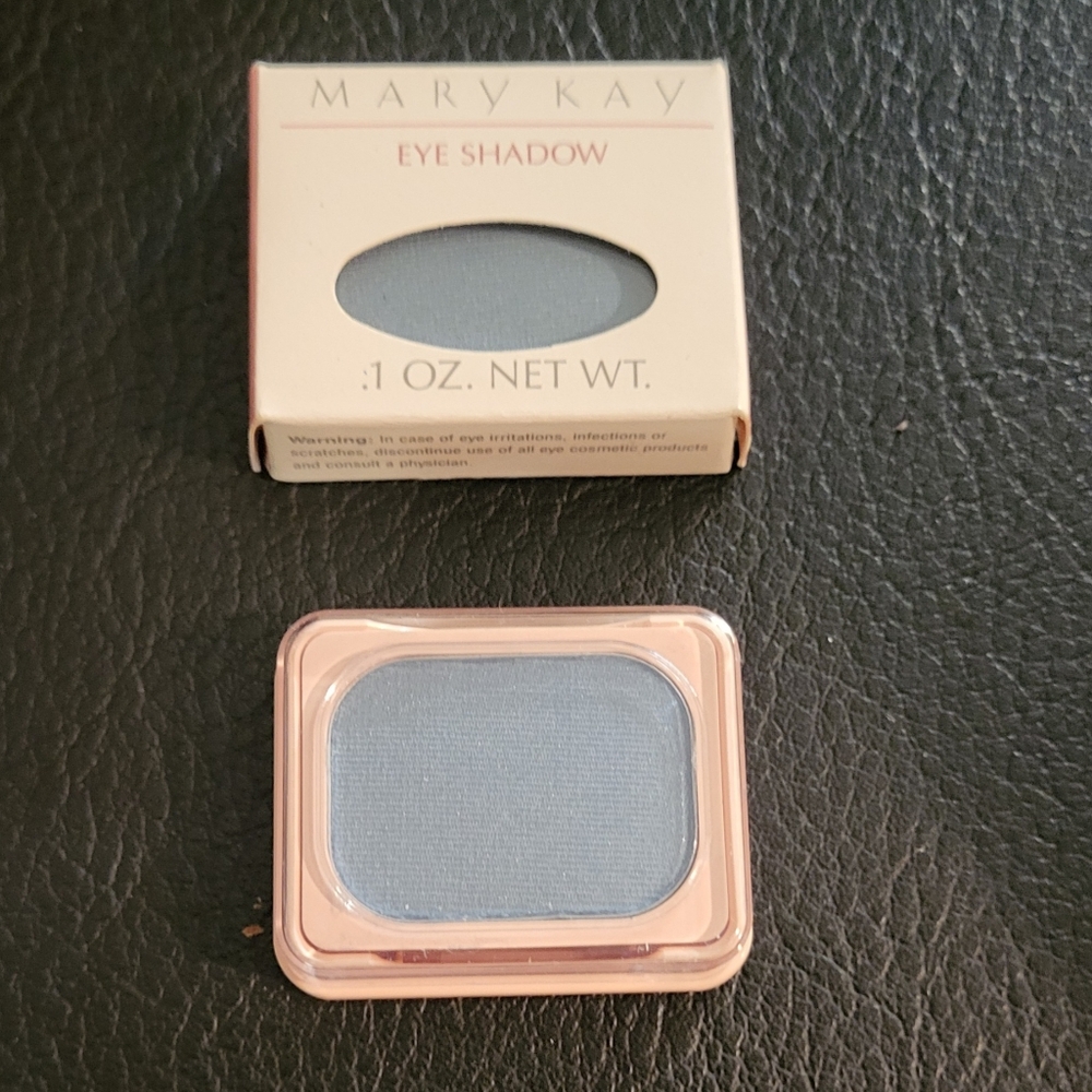 NIB Vintage Mary Kay Eye Shadow Color South Sea 0001 .1 oz Apply Wet or Dry